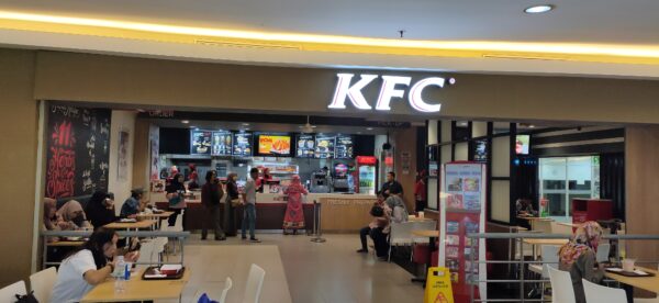 KFC Blok M Square