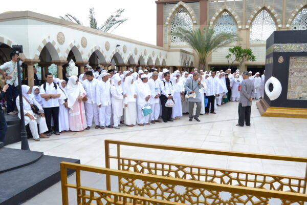 Manasik Haji Masjid Nurul Iman